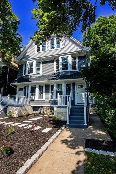 Cozy Micro Apartment, Minutes From Falls Niagara Falls Exterior photo